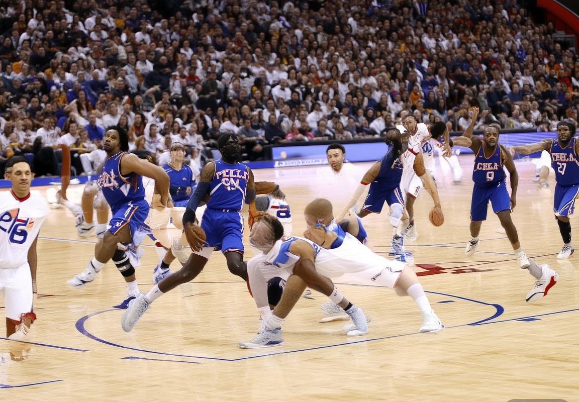 2018年NBA季后赛：骑士76人经典对决回顾(图3)